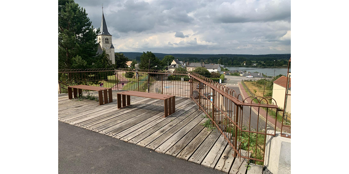 Aménagement d'une voie verte et piste cyclable sur un ancien chemin ferroviaire à Duclair Le Trait