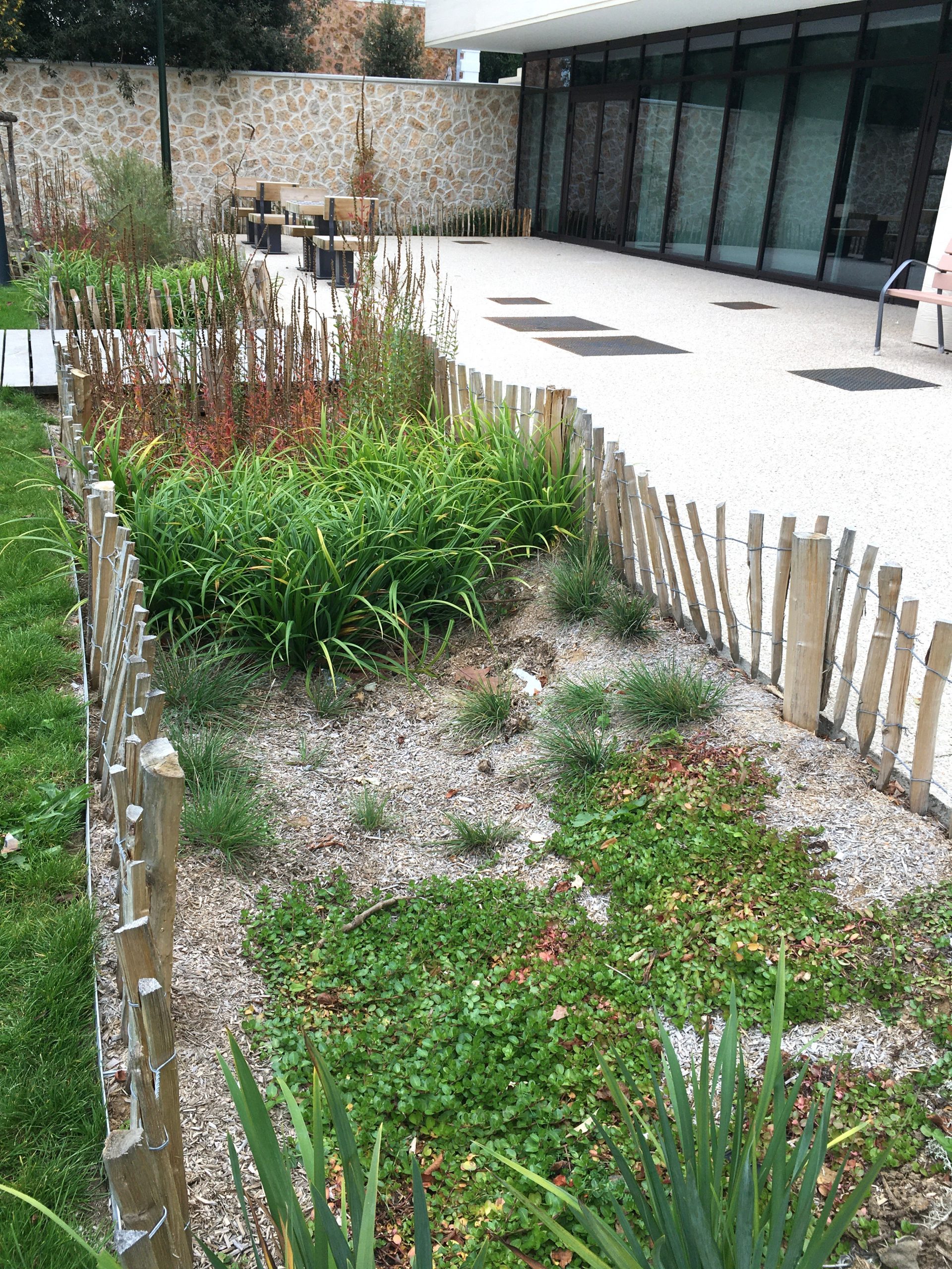 Square de la Montgolfière Vaucresson (92),square public,aire de jeux,théâtre de verdure,médiathèque Vaucresson